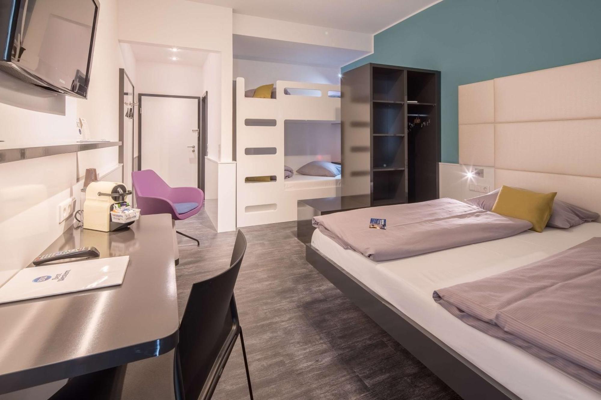 Western Wuerzburg-sued 3*