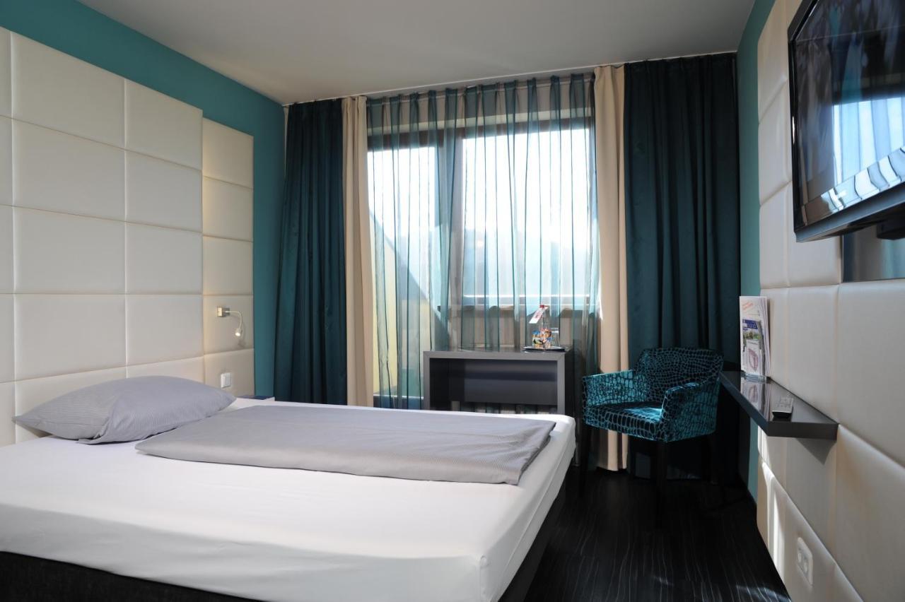 Western Wuerzburg-sued 3*